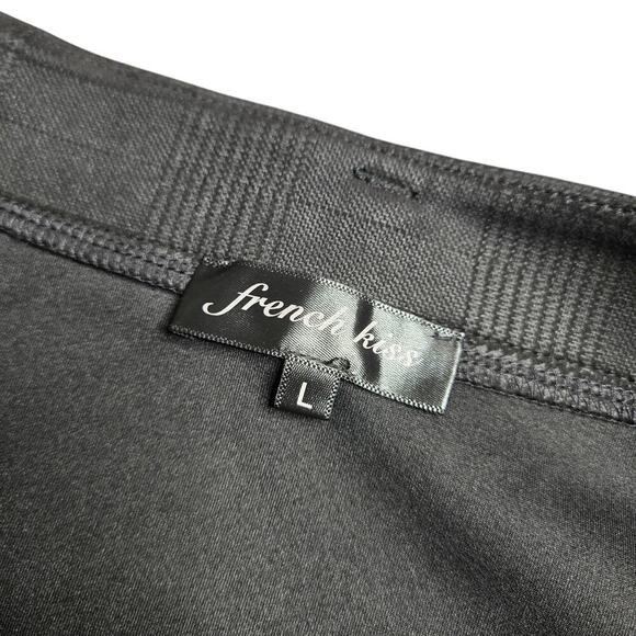 French Kiss Black Plaid Wrap Skirt Size: L - Picture 3 of 6